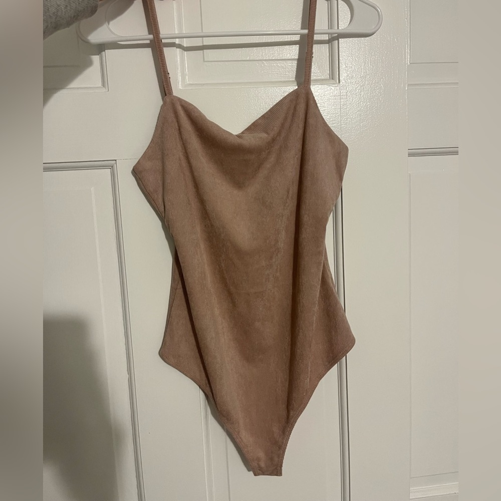 Luca and Grae Even Sweeter Blush Bodysuit in Size Medium New with Tags